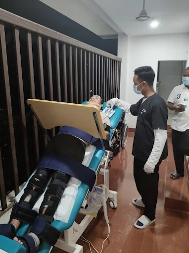 Tilt-table standing therapy